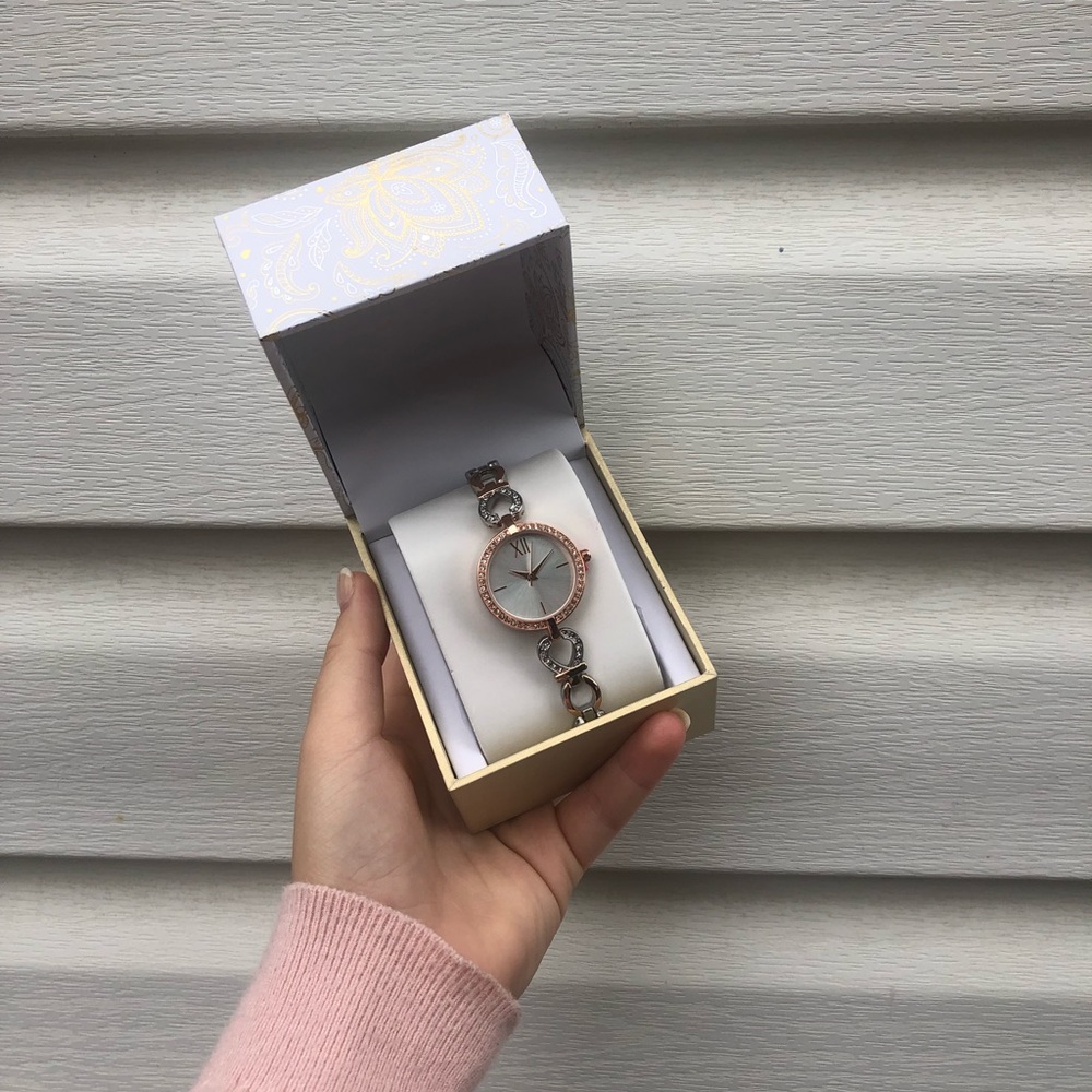 Womens watch